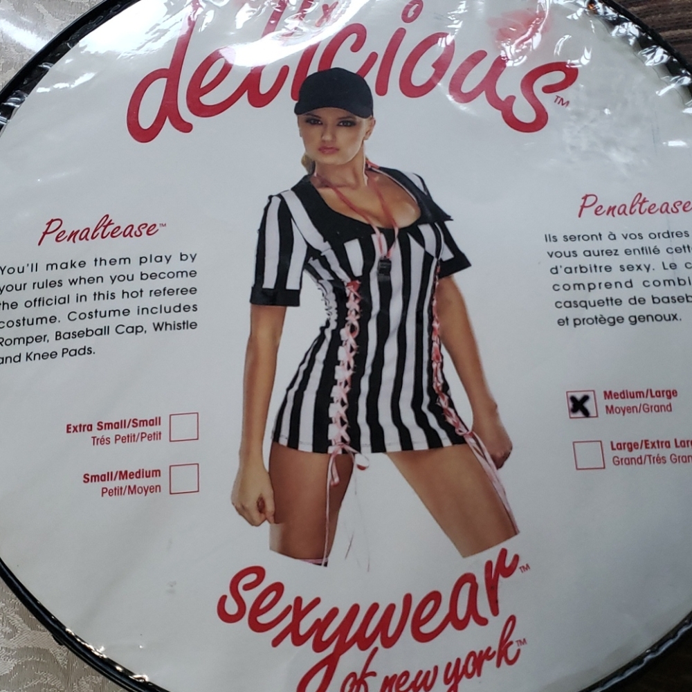 Halloween delicious Referee fits just right